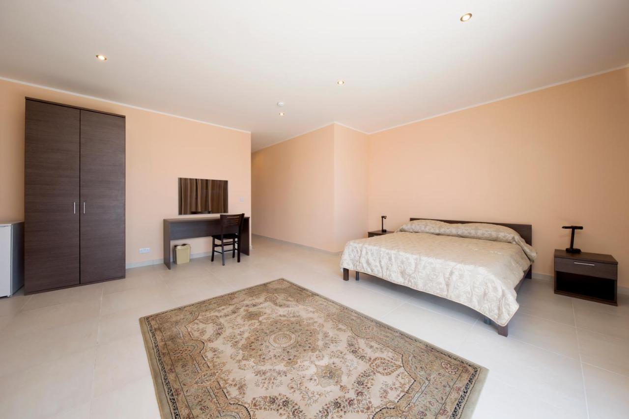 Sogdiana Guest House San Ġiljan Extérieur photo